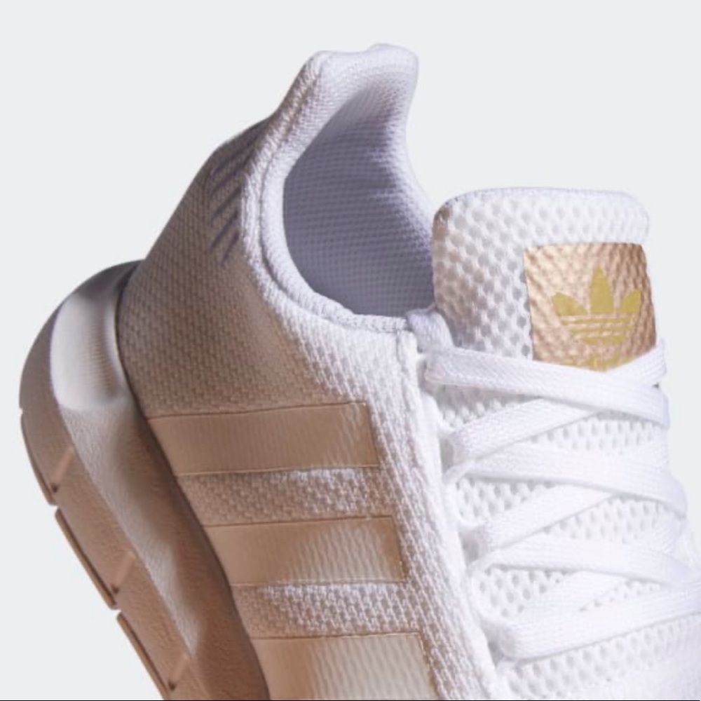 Adidas • Swift Run Sneakers - Picture 7 of 14